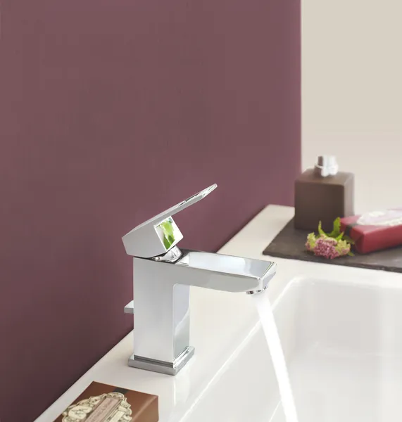 Змішувач для раковини S-розміру Grohe Eurocube (2312700E)
