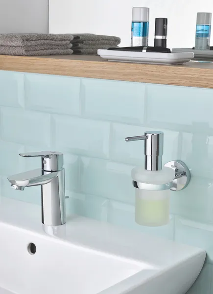 Тримач для аксесуарів Grohe Bau Cosmopolitan Neutral (40585001)
