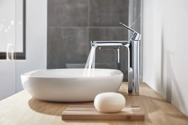 Змішувач на стільницю для раковини XL-розміру Grohe Eurosmart Cosmopolitan (23921000)