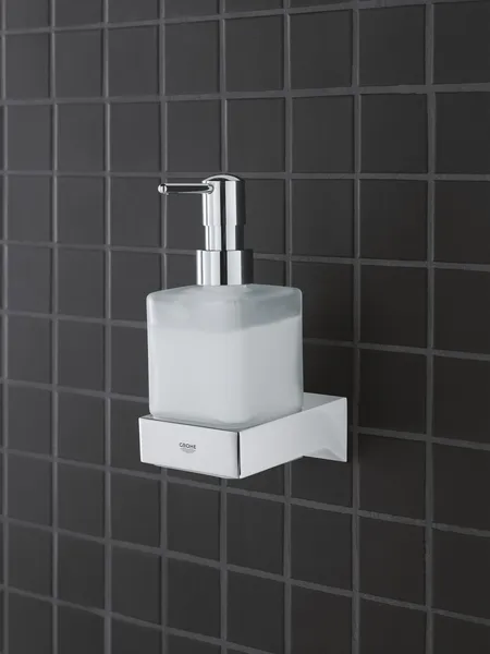 Дозатор рідкого мила Grohe Selection Cube (40805000)