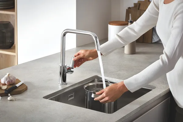 Змішувач для кухні Grohe Eurosmart New (30567000)