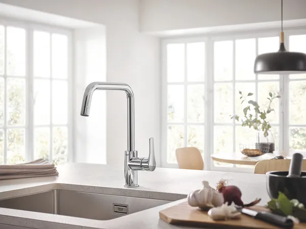 Змішувач для кухні Grohe Eurosmart New (30567000)