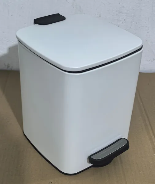 Відро для сміття з плавним закриттям квадратне Zerix Kubix-TC0106 White 6 л (колір білий) (ZX6109)
