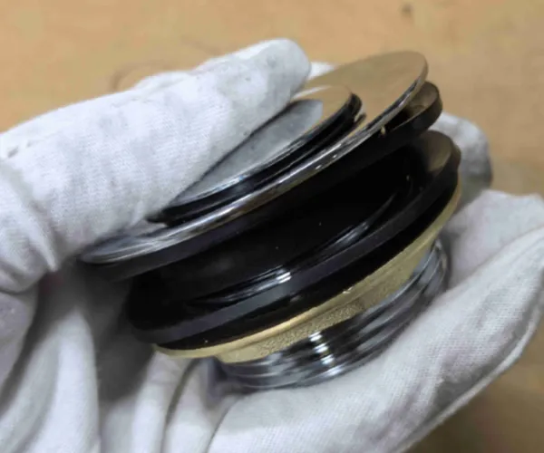 Донний клапан для ванни Koer PW-06-01 1 1/2'' автоматичний СLICK-СLACK (Колір хром) (KR5799)