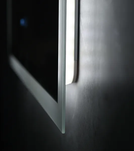Дзеркало MIXXUS FLAT MR04-100x60 з LED Touch, Anti-fog, димером, рег. яскравості, годинником (MI6008)